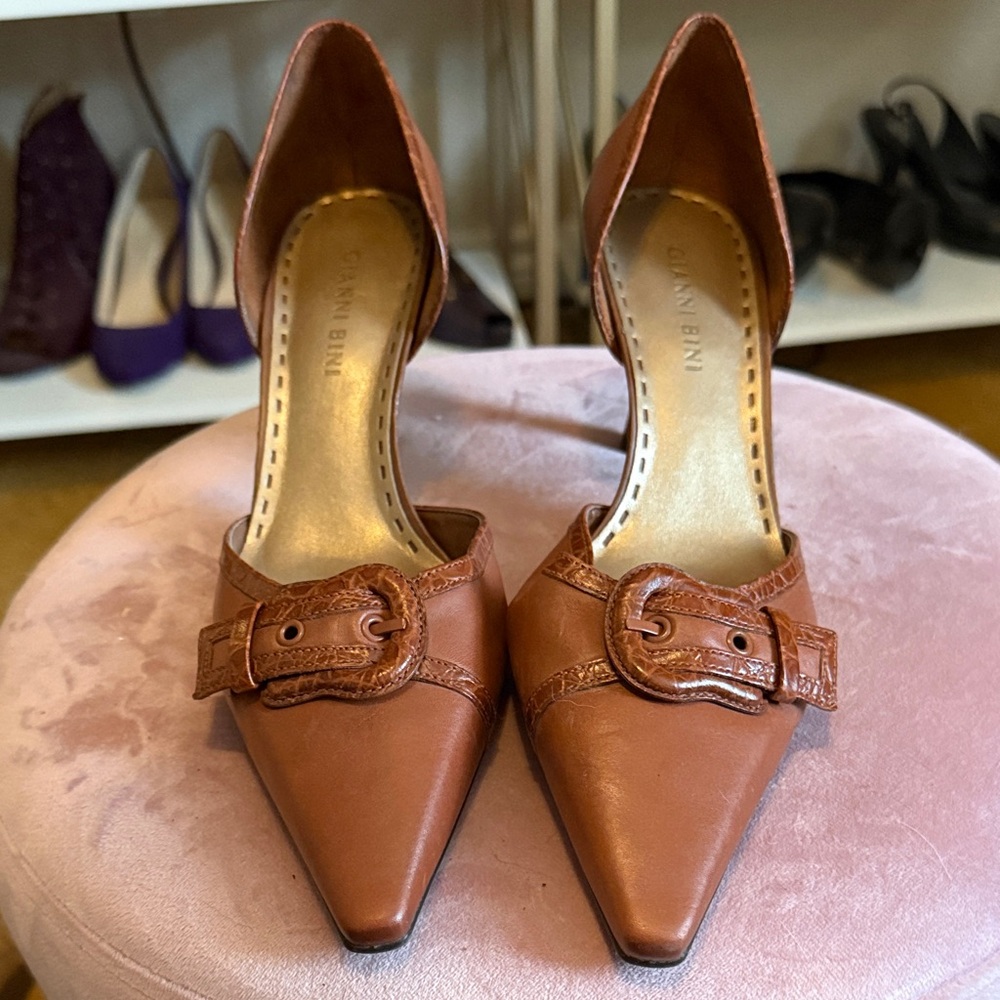Gianni Bini Tan Buckle Heels